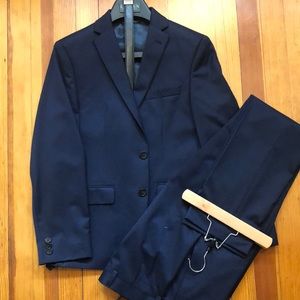 Navy blue 18R Ralph Lauren suit EUC Boys 18R suit, belt, dress shirt.